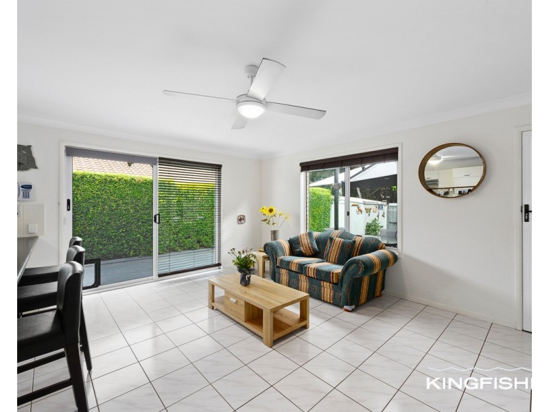 30 Wedgebill Parade, Burleigh Waters QLD 4220