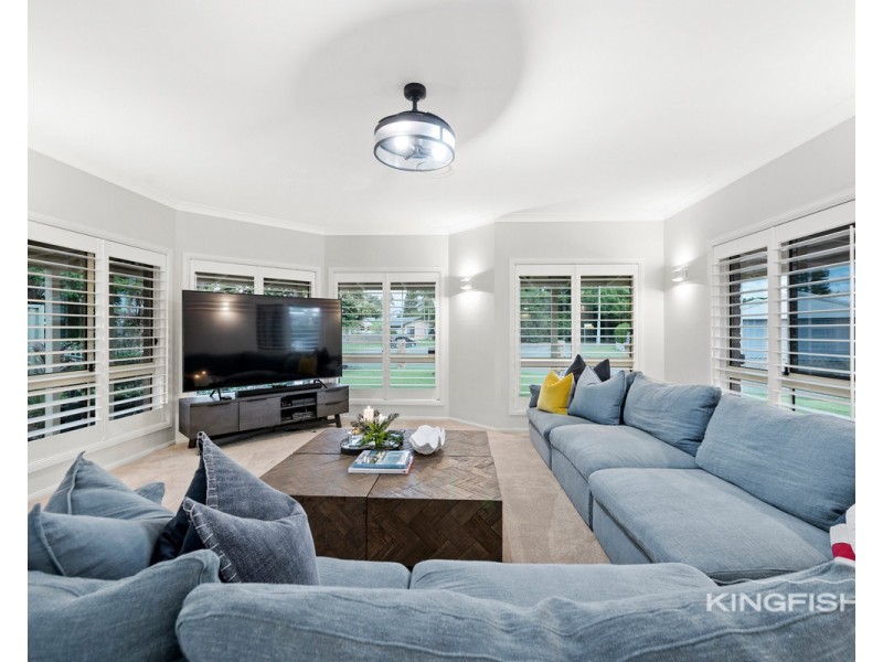 1 Lamb Street, Broadbeach Waters QLD 4218