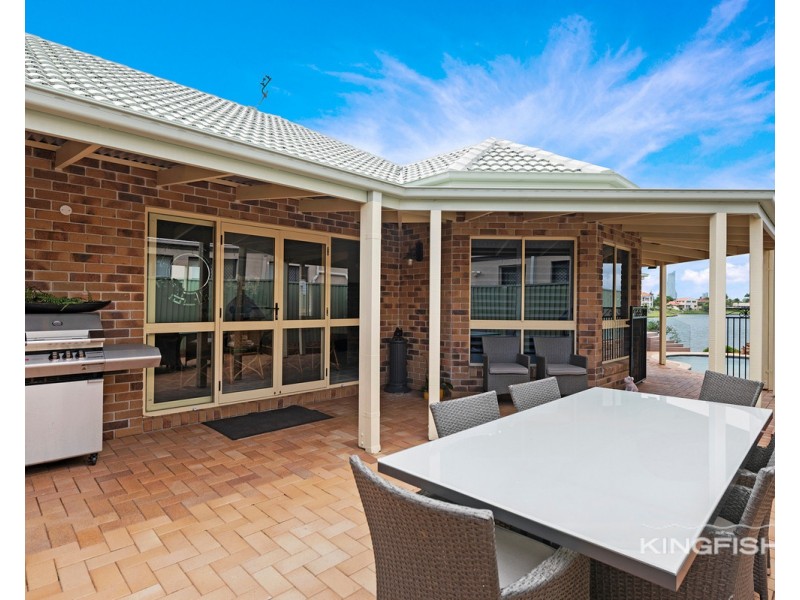 1 Lamb Street, Broadbeach Waters QLD 4218