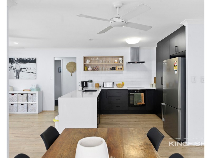 115 Harrier Drive, Burleigh Waters QLD 4220