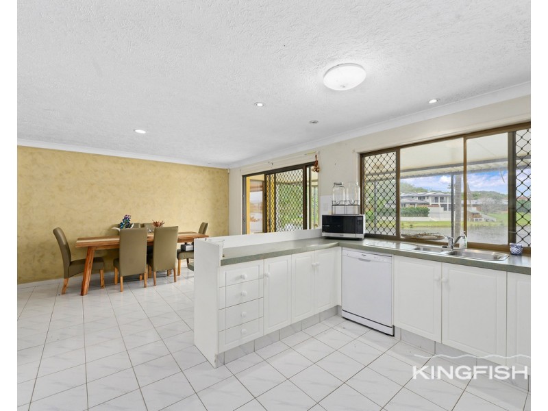 60 Burleigh Street, Burleigh Waters QLD 4220