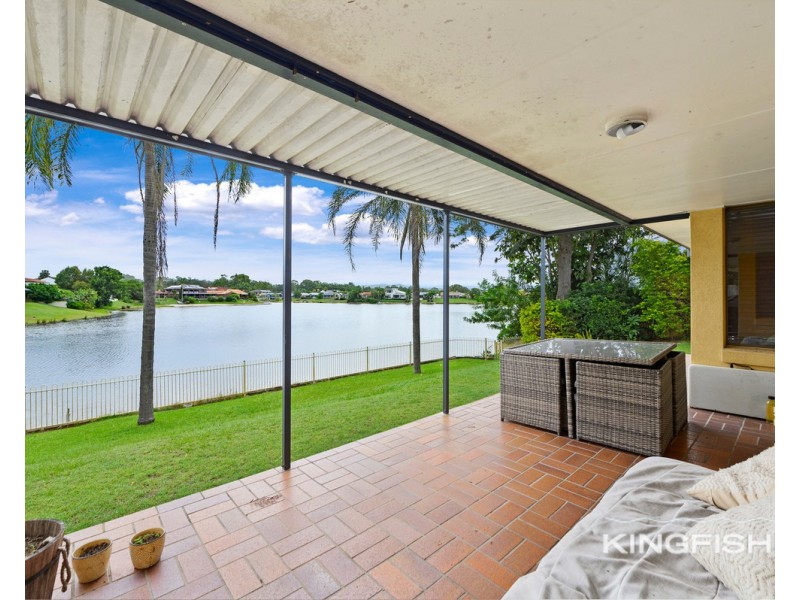 60 Burleigh Street, Burleigh Waters QLD 4220