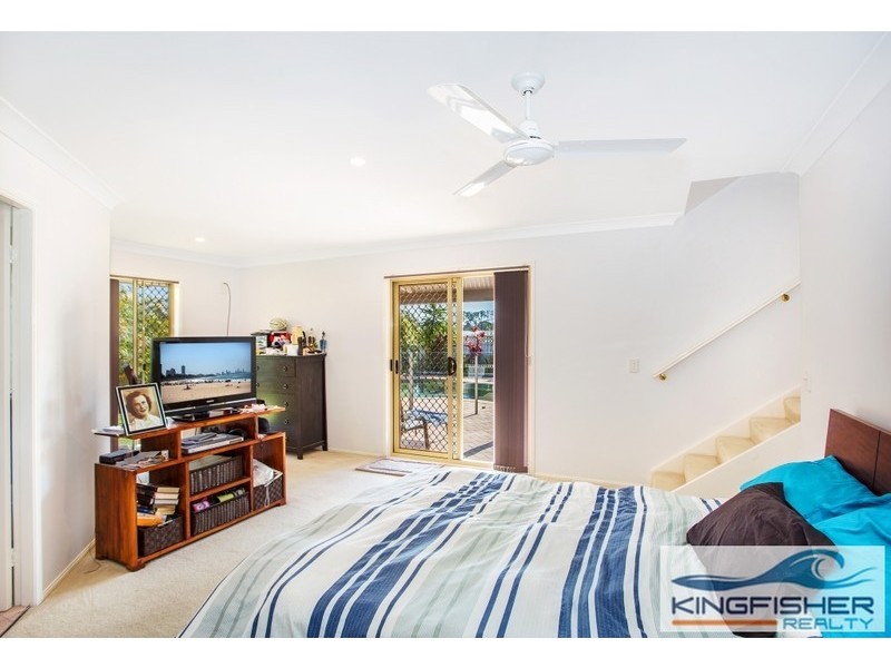 30 Whitehead Drive, Burleigh Waters QLD 4220