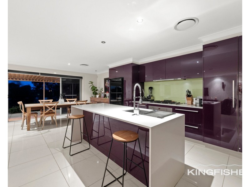 182 Acanthus Avenue, Burleigh Waters QLD 4220