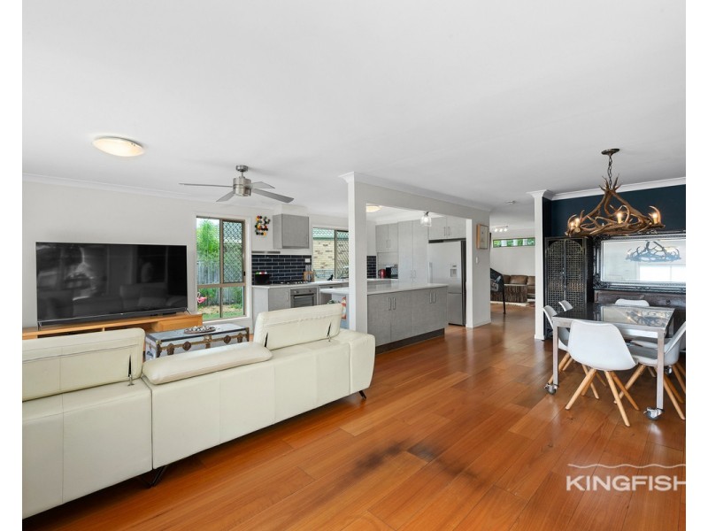 54 Galeen Drive, Burleigh Waters QLD 4220