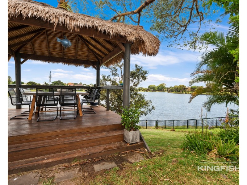 54 Galeen Drive, Burleigh Waters QLD 4220