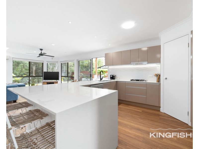 9 Coral Sea Court, Burleigh Waters QLD 4220