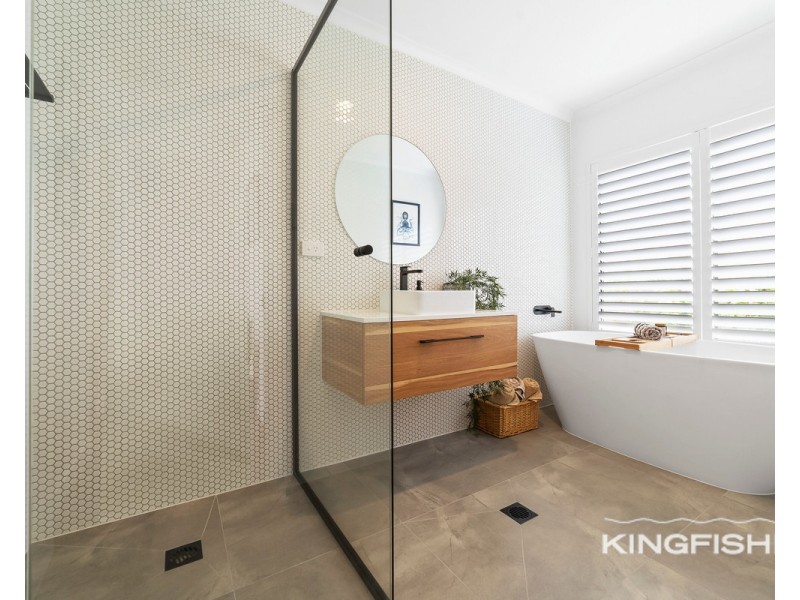 9 Coral Sea Court, Burleigh Waters QLD 4220