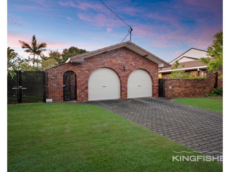 31 Kingfisher Crescent, Burleigh Waters QLD 4220