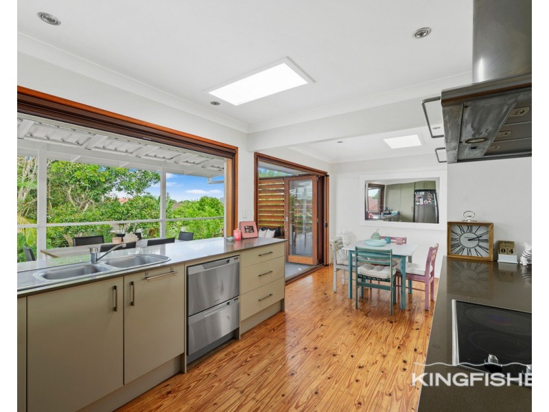 77 Jabiru Avenue, Burleigh Waters QLD 4220