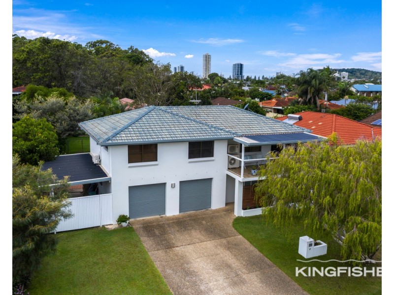 77 Jabiru Avenue, Burleigh Waters QLD 4220