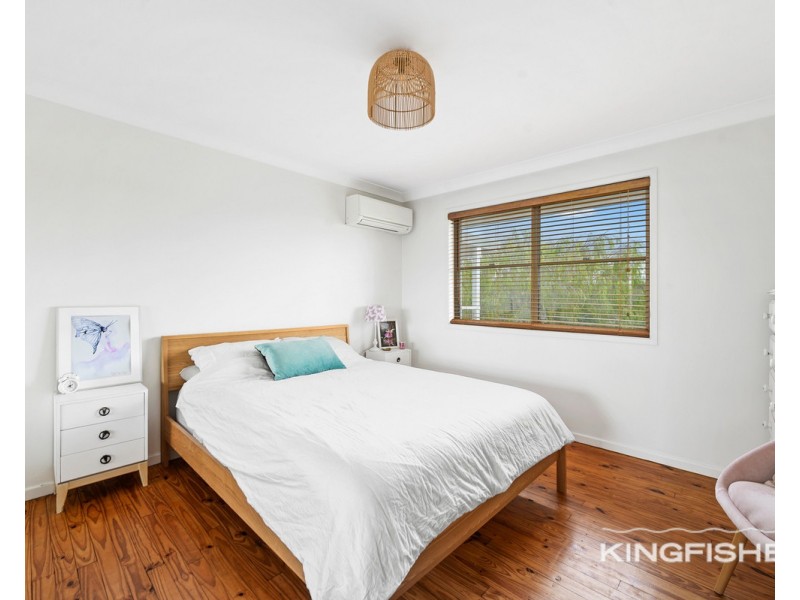 77 Jabiru Avenue, Burleigh Waters QLD 4220