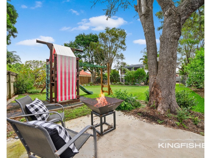 77 Jabiru Avenue, Burleigh Waters QLD 4220