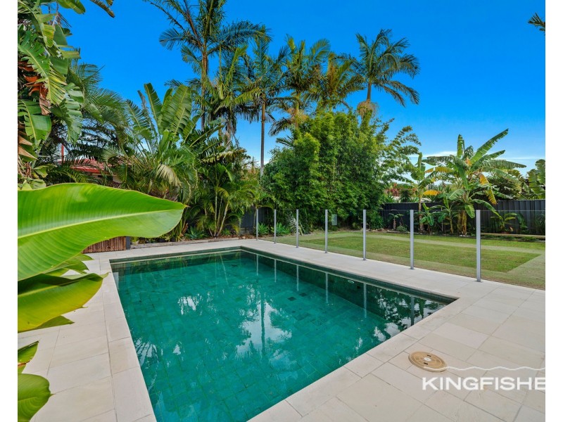 45 Mallawa Drive, Palm Beach QLD 4221