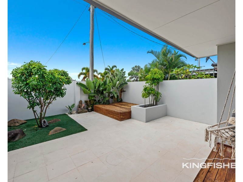 45 Mallawa Drive, Palm Beach QLD 4221