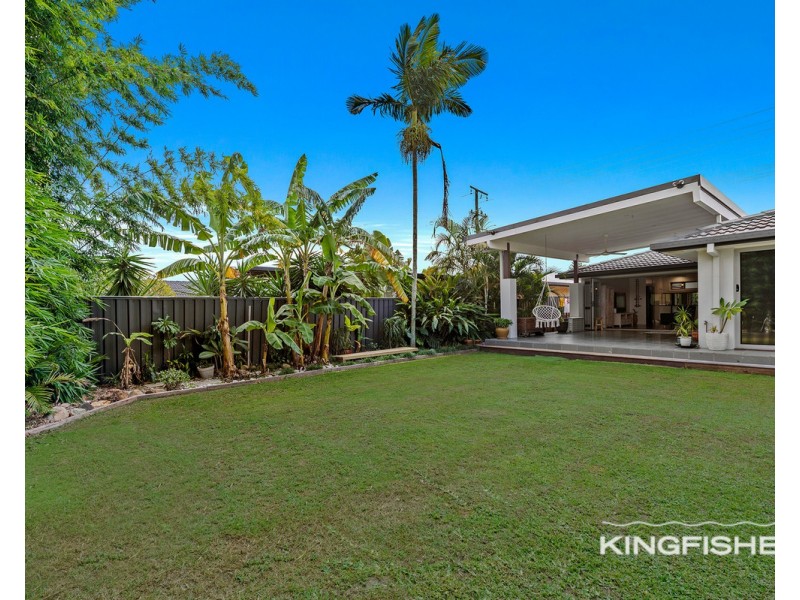 45 Mallawa Drive, Palm Beach QLD 4221