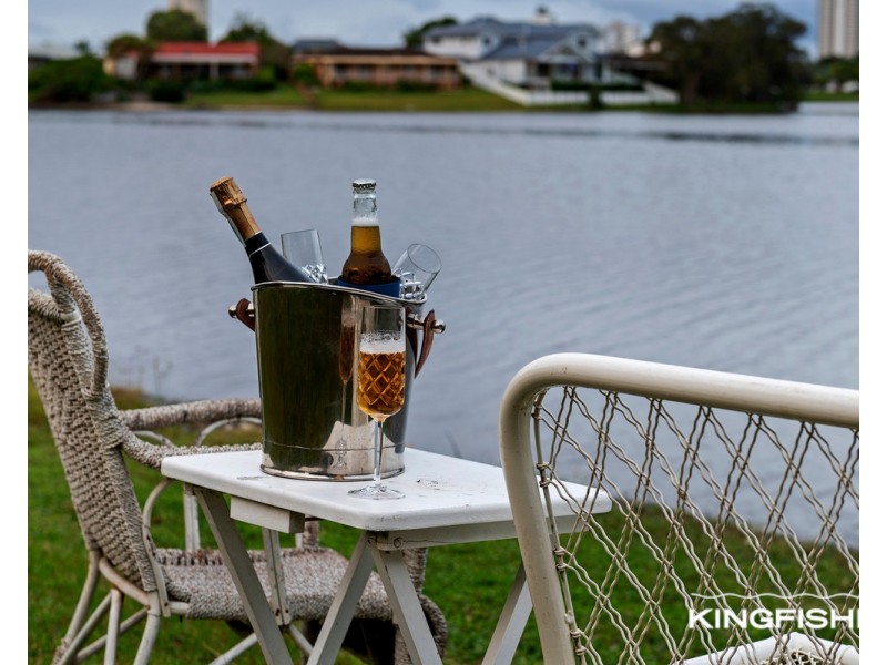 90 Dunlin Drive, Burleigh Waters QLD 4220