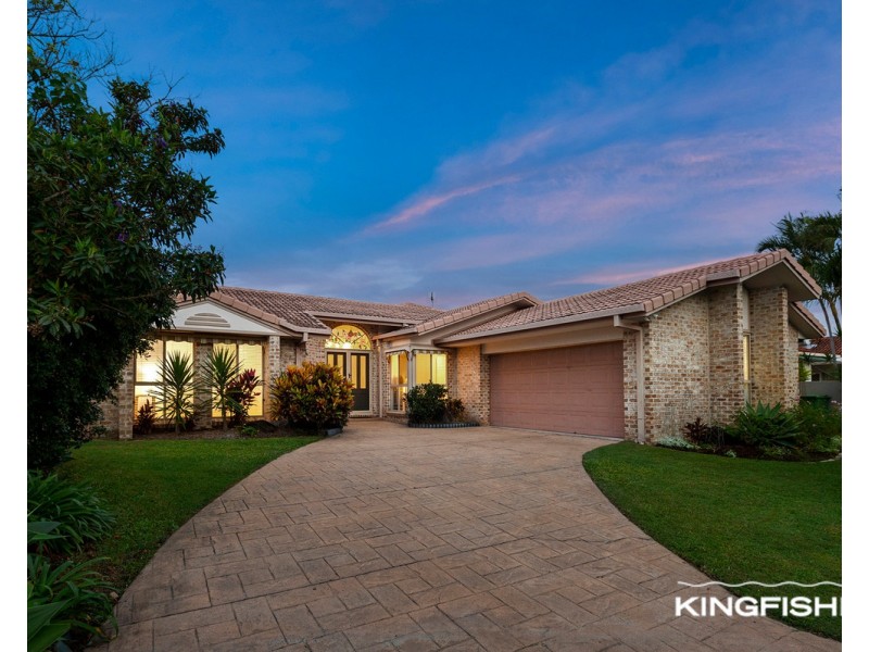 90 Dunlin Drive, Burleigh Waters QLD 4220