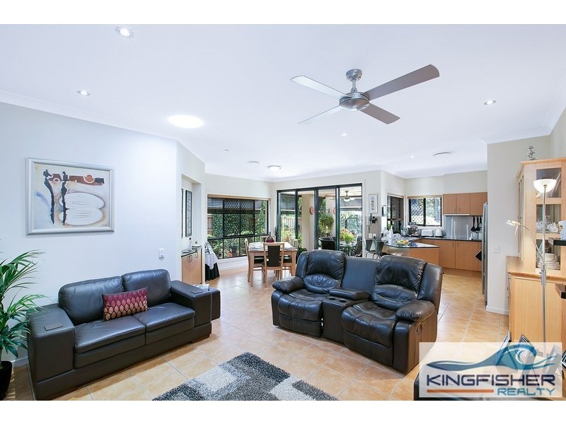 11/27 Beachcomber Court, Burleigh Waters QLD 4220