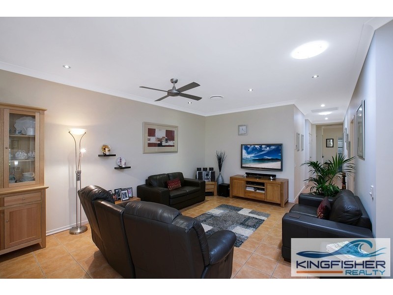 11/27 Beachcomber Court, Burleigh Waters QLD 4220