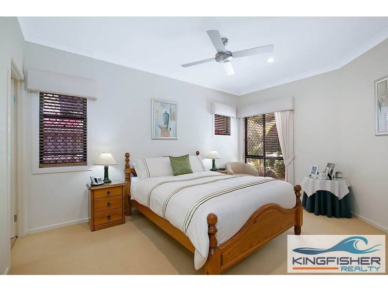 11/27 Beachcomber Court, Burleigh Waters QLD 4220