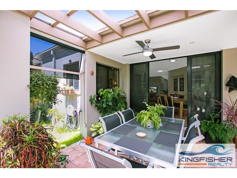 11/27 Beachcomber Court, Burleigh Waters QLD 4220