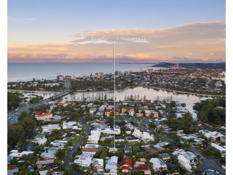 10 Guyra Avenue, Burleigh Heads QLD 4220