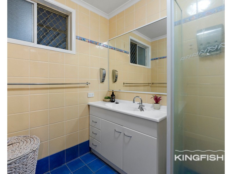 10 Guyra Avenue, Burleigh Heads QLD 4220