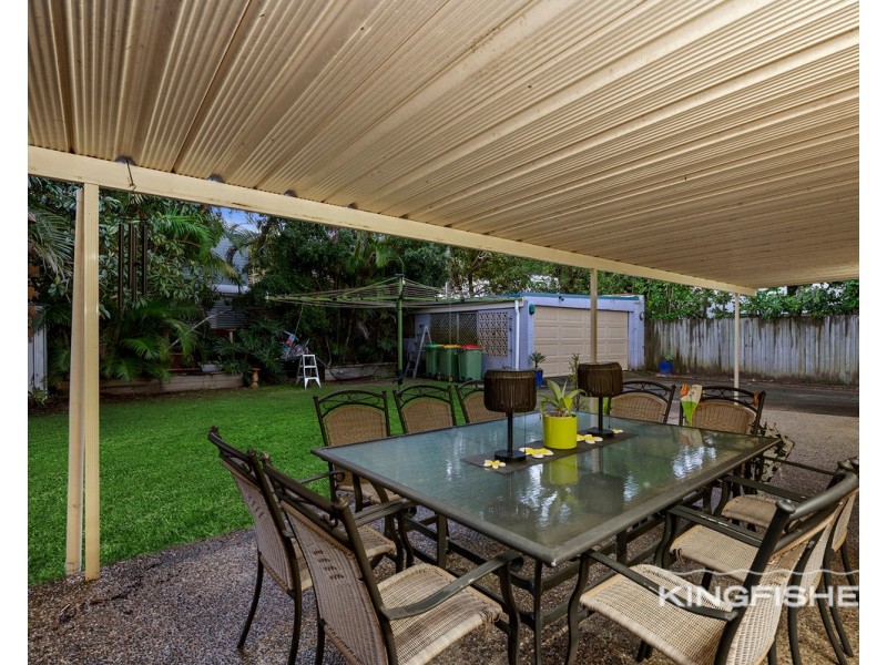 10 Guyra Avenue, Burleigh Heads QLD 4220