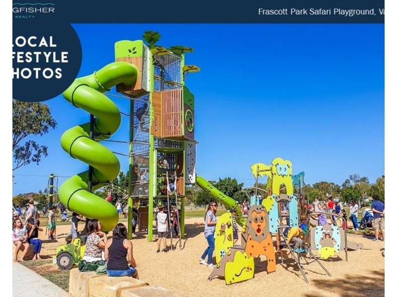 23 Gainsborough Drive, Varsity Lakes QLD 4227