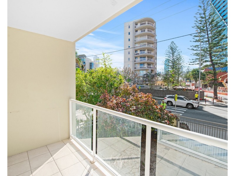 1/45 Old Burleigh Road, Surfers Paradise QLD 4217