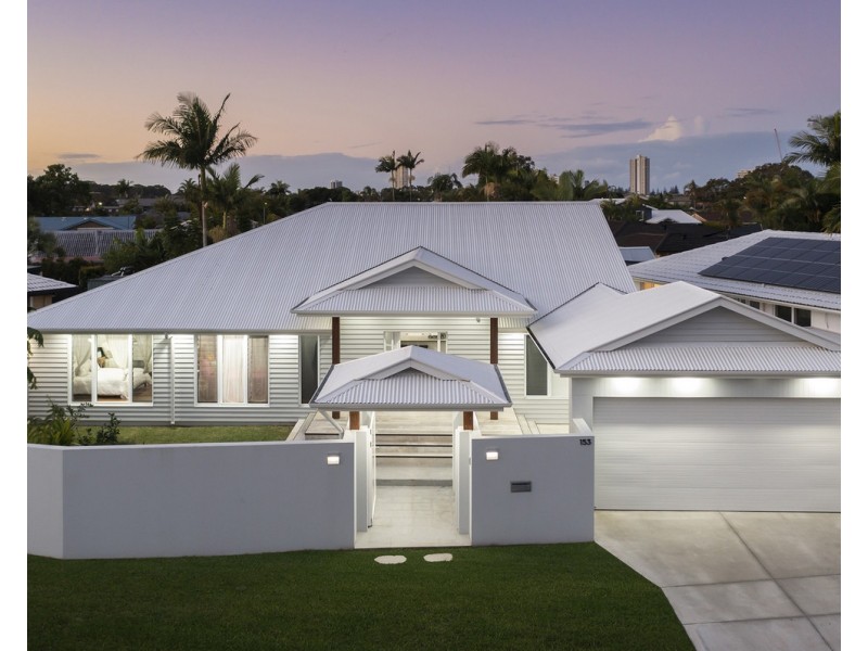 153 Acanthus Avenue, Burleigh Waters QLD 4220
