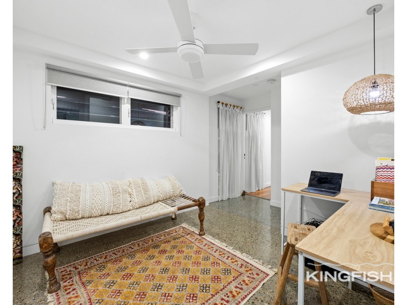 153 Acanthus Avenue, Burleigh Waters QLD 4220
