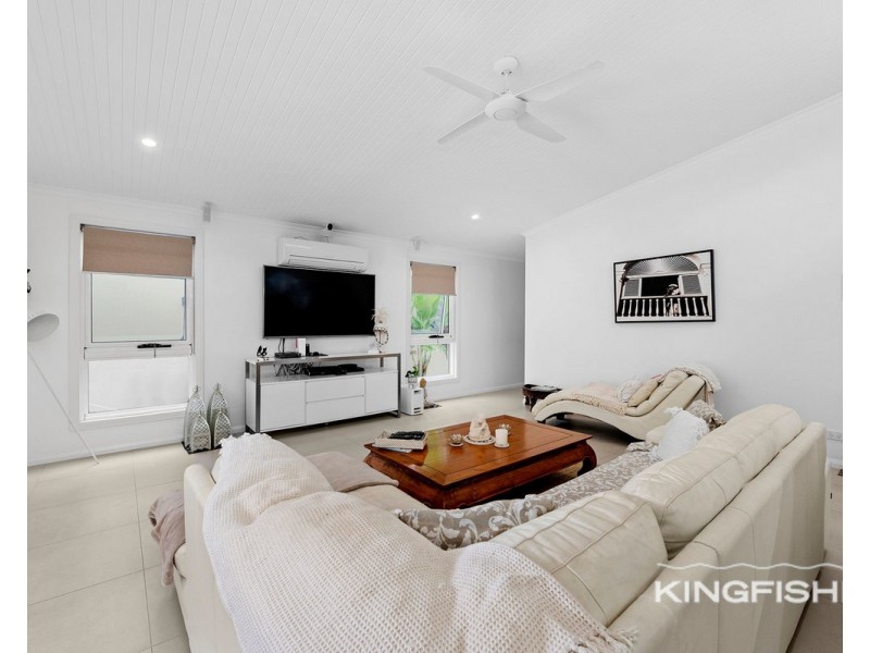 22 Djerral Avenue, Burleigh Heads QLD 4220