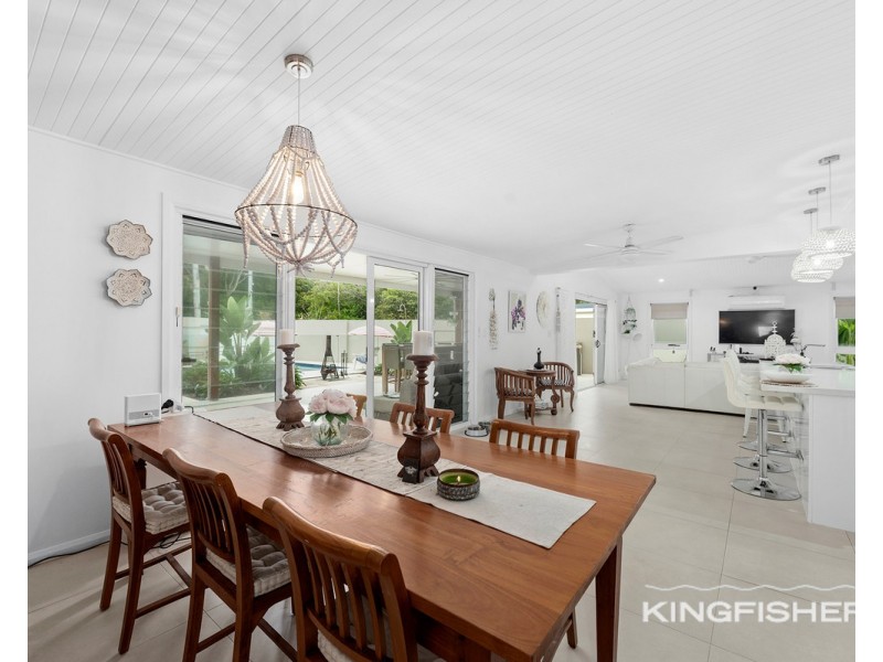 22 Djerral Avenue, Burleigh Heads QLD 4220