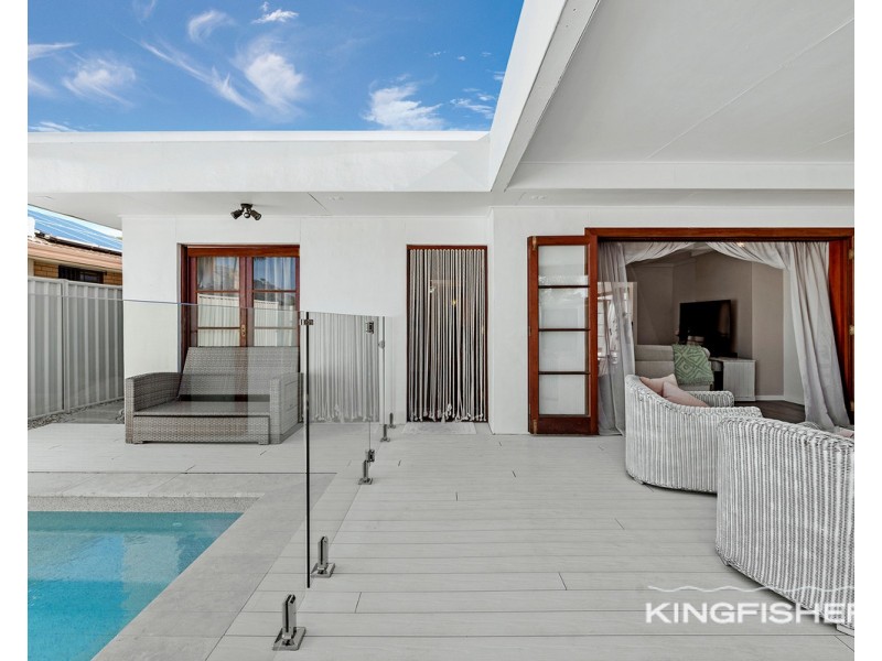 49 Mallawa Drive, Palm Beach QLD 4221