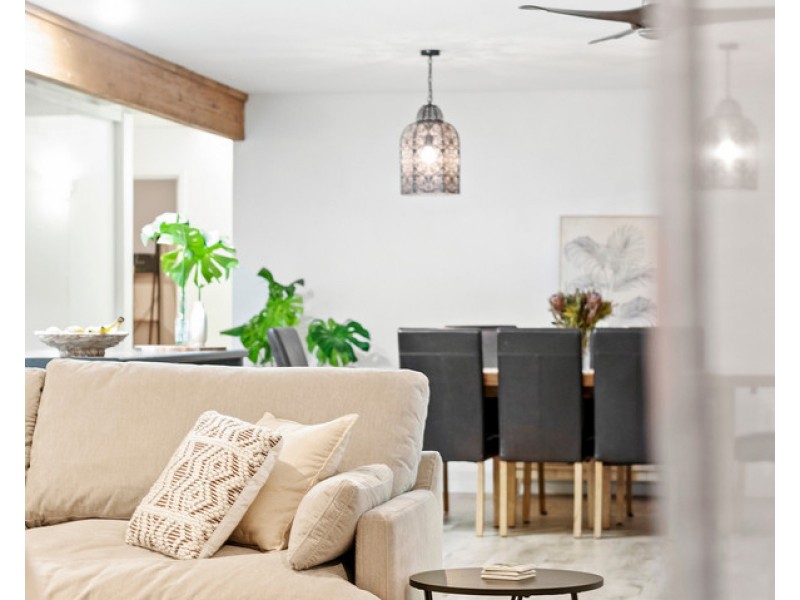 49 Mallawa Drive, Palm Beach QLD 4221