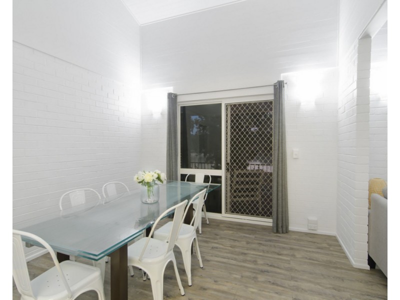 2/30 Murlong Crescent, Palm Beach QLD 4221