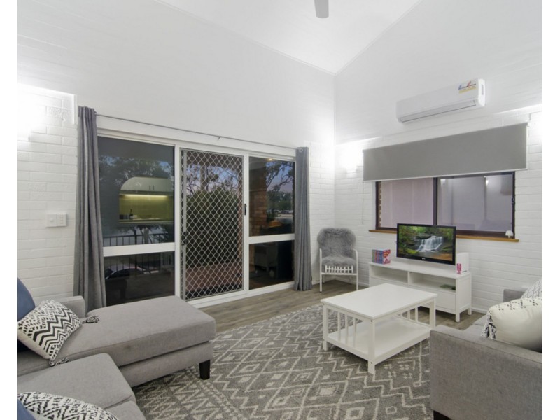 2/30 Murlong Crescent, Palm Beach QLD 4221