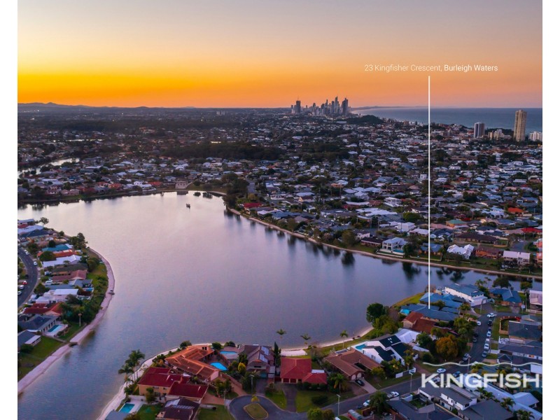 23 Kingfisher Crescent, Burleigh Waters QLD 4220