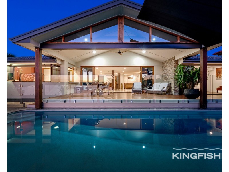 23 Kingfisher Crescent, Burleigh Waters QLD 4220