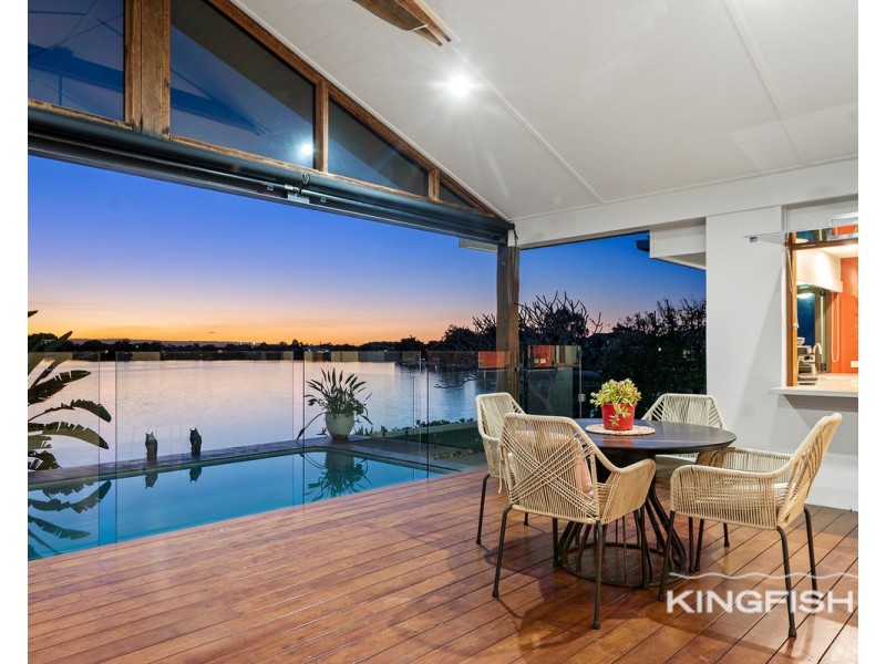 23 Kingfisher Crescent, Burleigh Waters QLD 4220