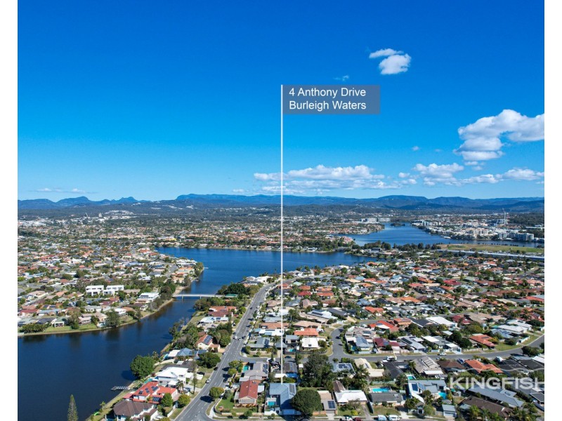 4 Anthony Drive, Burleigh Waters QLD 4220