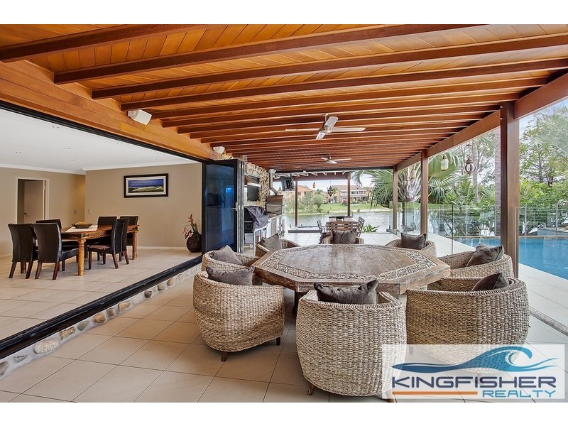 102a Jabiru Avenue, Burleigh Waters QLD 4220