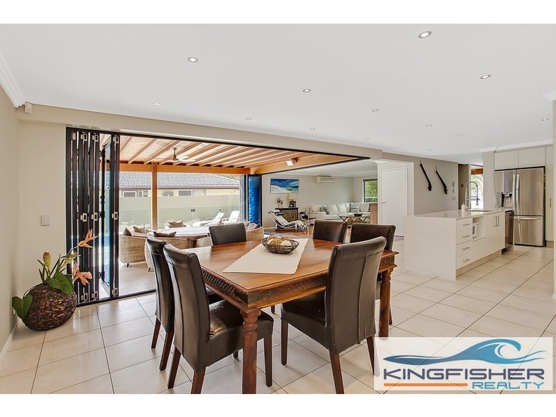 102a Jabiru Avenue, Burleigh Waters QLD 4220