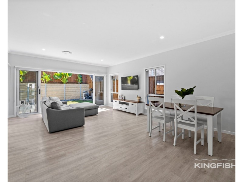 2 Eden Circuit, Reedy Creek QLD 4227