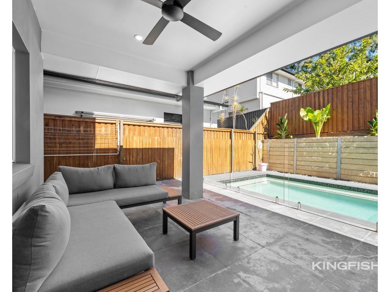 2 Eden Circuit, Reedy Creek QLD 4227