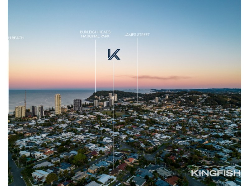 17 Egret Avenue, Burleigh Waters QLD 4220