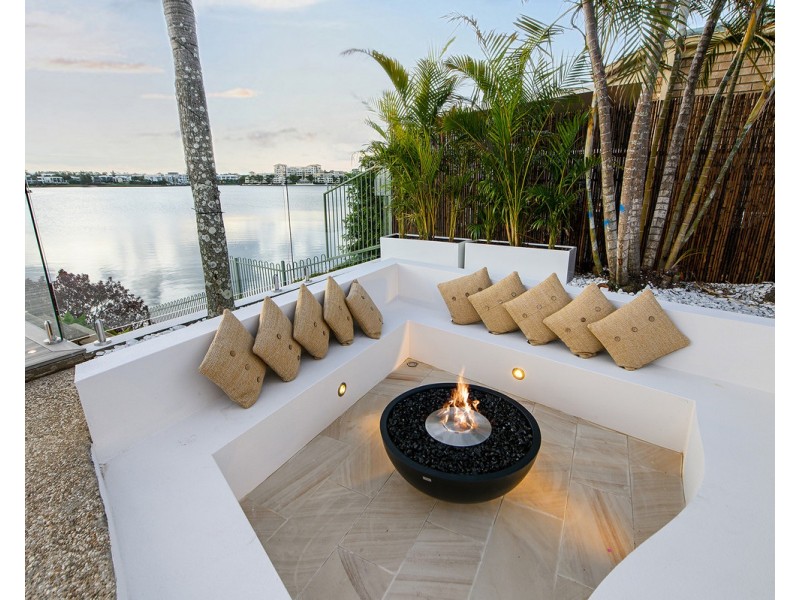 19 Notre Dame Court, Varsity Lakes QLD 4227