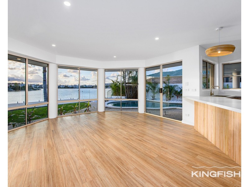 19 Notre Dame Court, Varsity Lakes QLD 4227